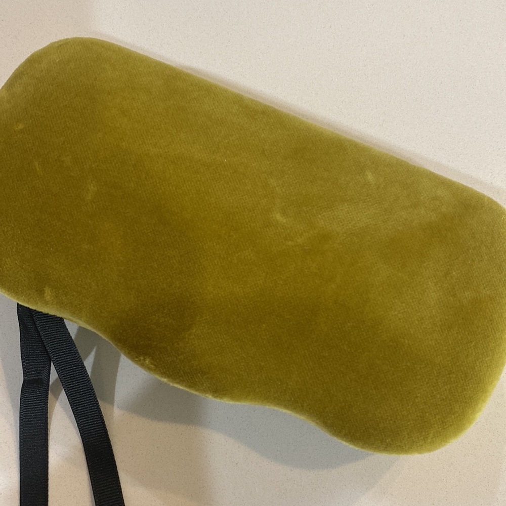 Authentic GUCCI 60 Rectangular "Hollywood collect… - image 10